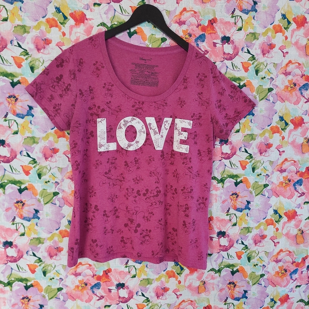 Disney Store 2XL Pink Short Sleeve LOVE T-Shirt Mickey Minnie Kissing